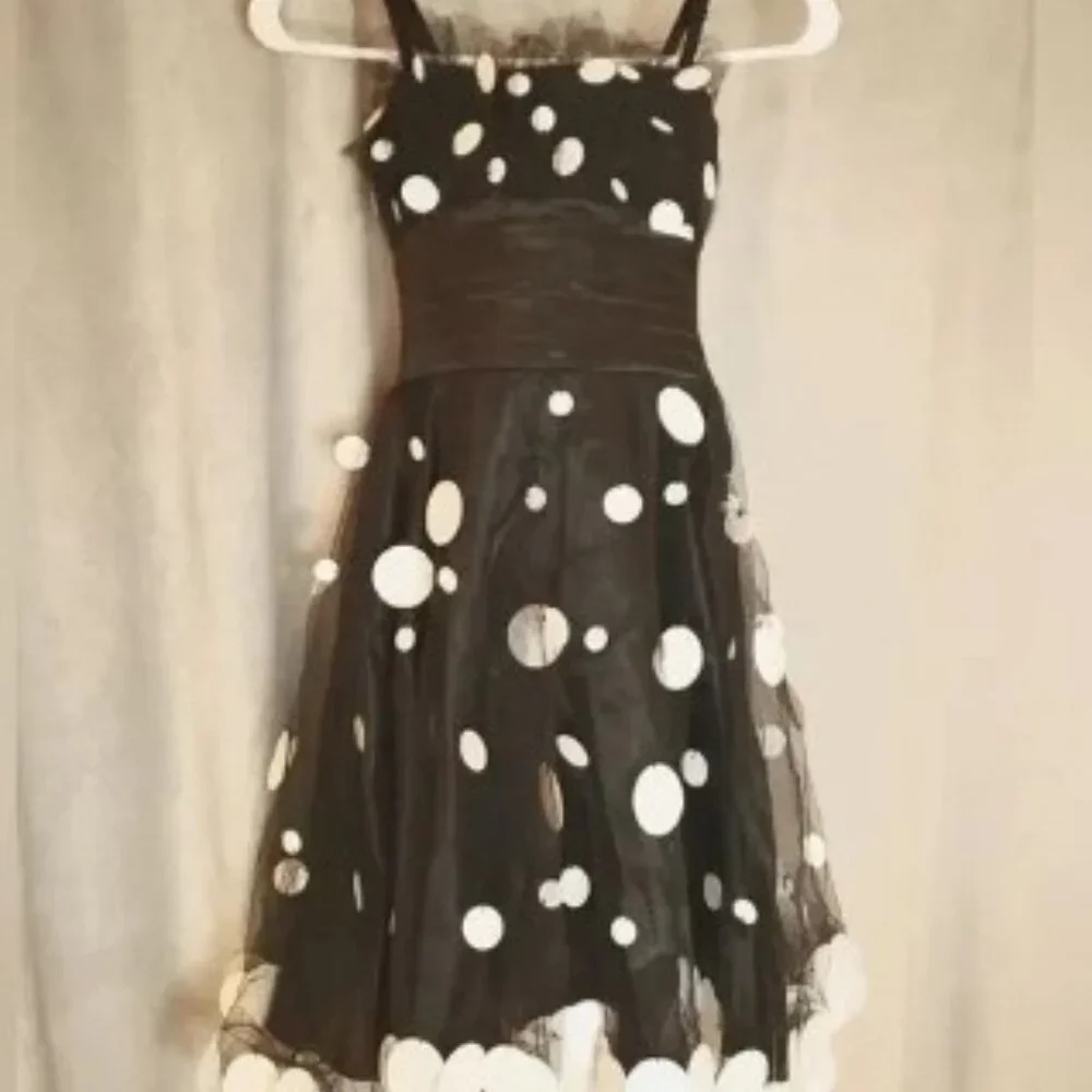 Jazz Child Dance Costume, Black and white, Medium Child